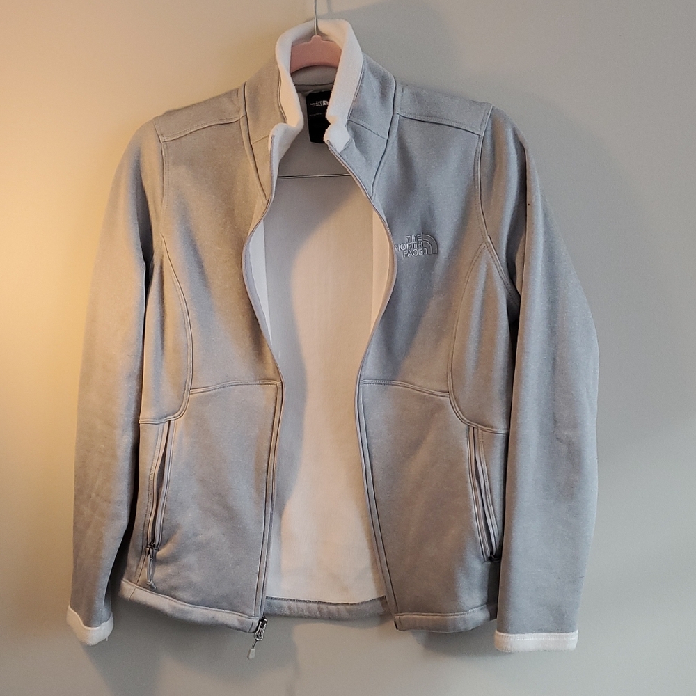 Fleece North Face Women's Gray Zip Up Jacket - EUC